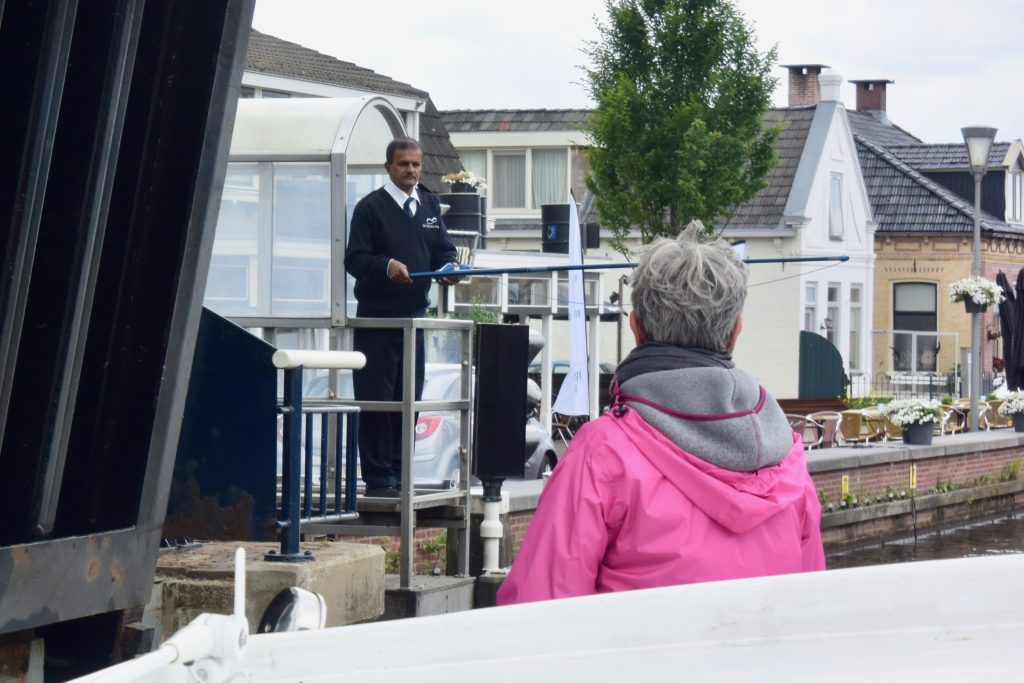 Und wir dachten schon, das Bruggeld ist abgeschafft ...