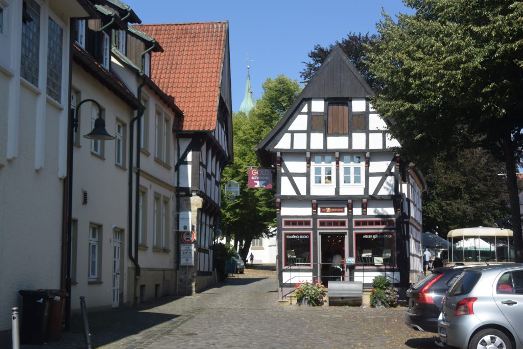 Im kleinen Stadtkern ...