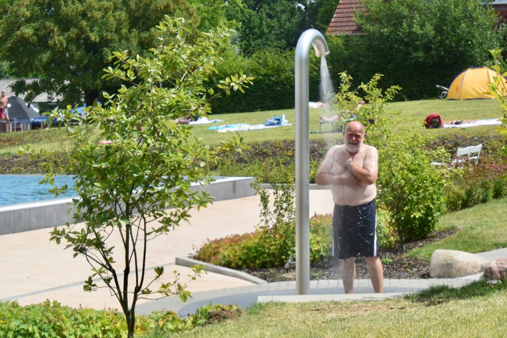 Mein Gott, ist die Dusche kalt