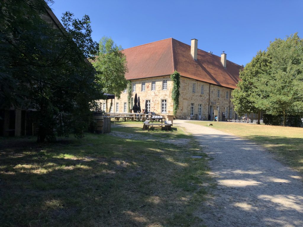 Herrlich idyllisch gelegen, direkt an der Ems