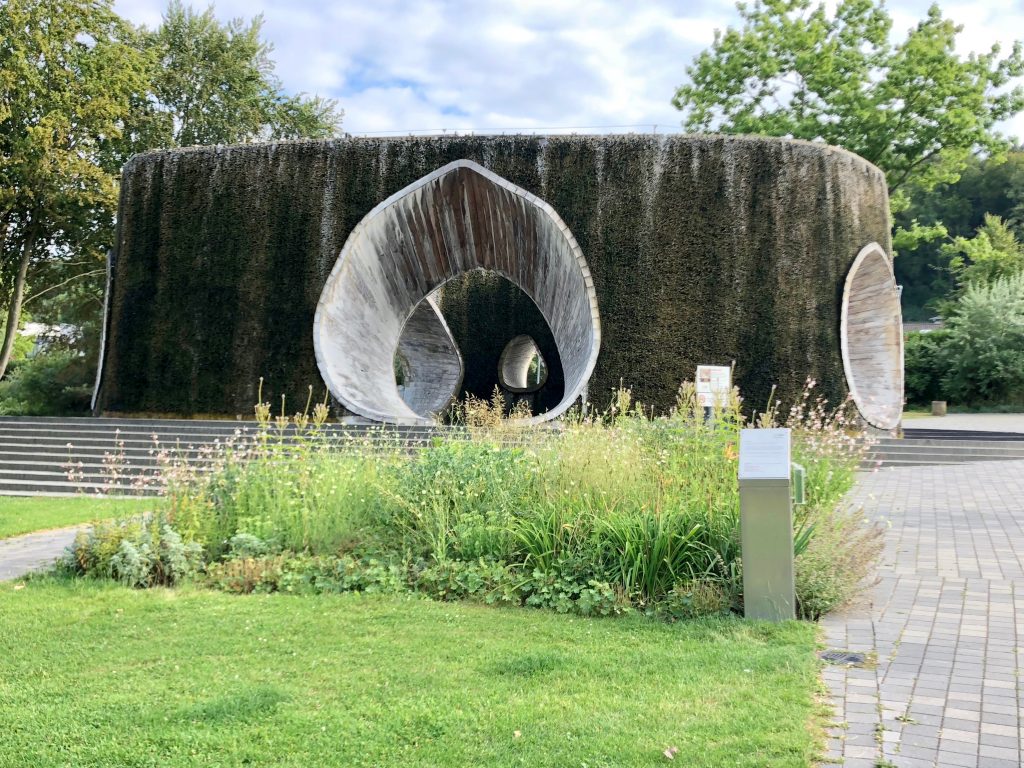 Direkt daneben: die SoleArena
