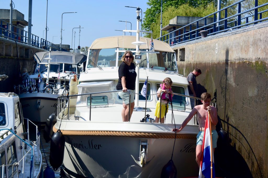Auch die Schleusen zurück können zügig befahren werden
