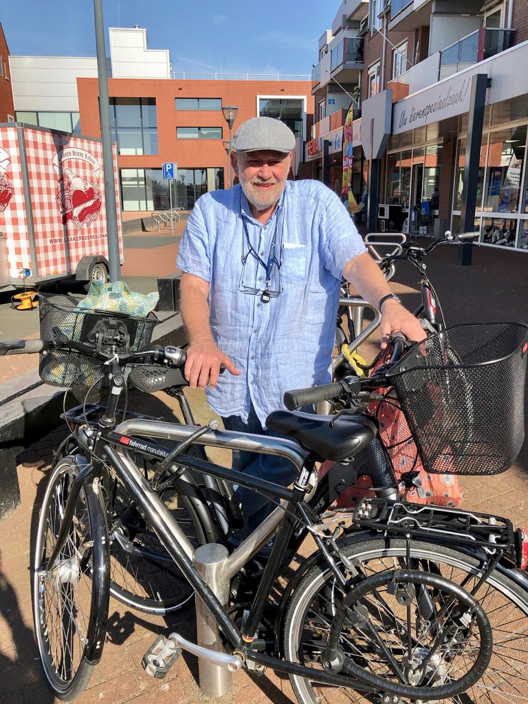 Shoppen mit der neuen "Martin"-Mütze