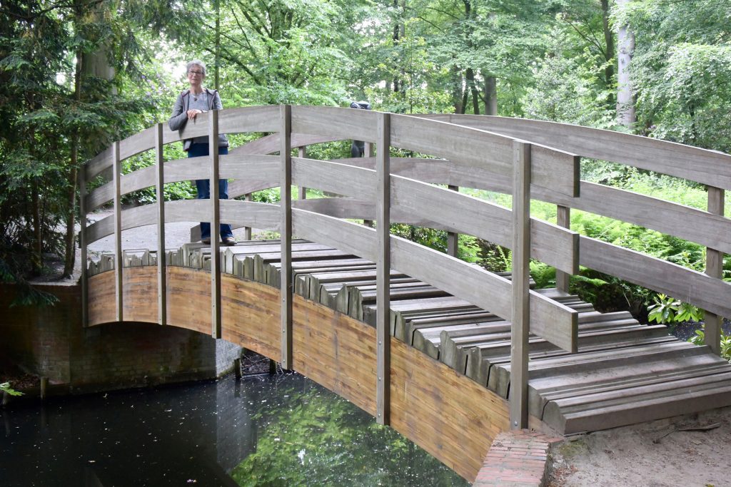 Ai Weiwei, The Bridge without a name, 2012