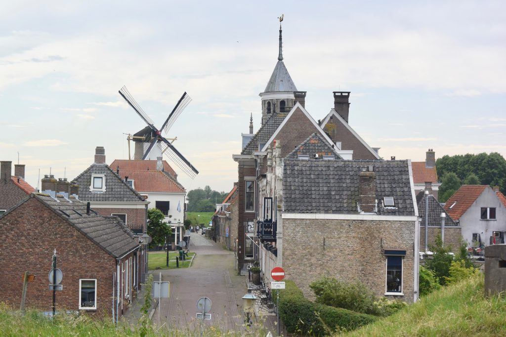 Man kann von einer Seite zu anderen schauen