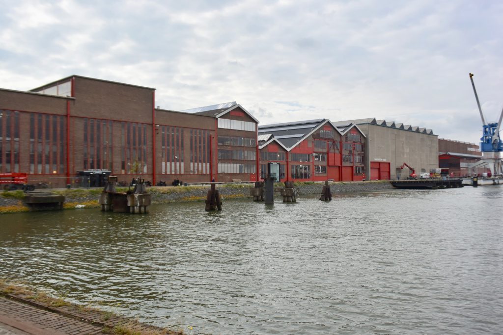 An der Seite, das RDM (die ehemalige Werft der Rotterdamsche Droogdok Maatschappij) , der Hotspot für Innovationen