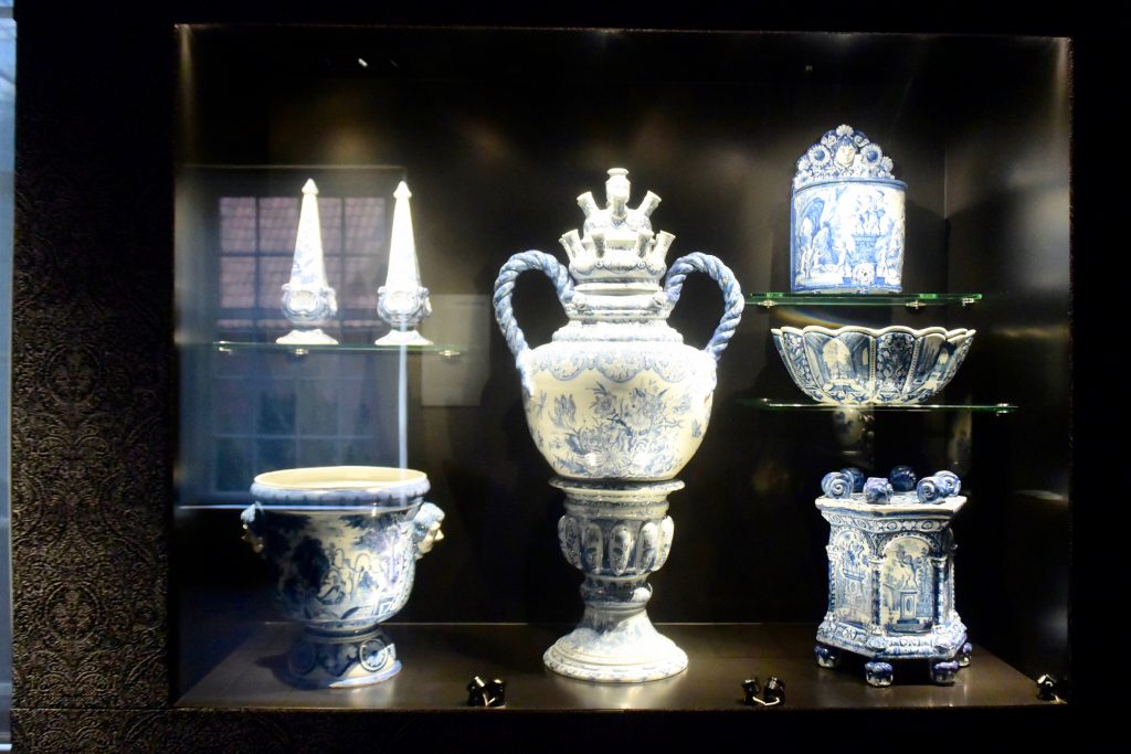 Unverzichtbar, Delfter Blau