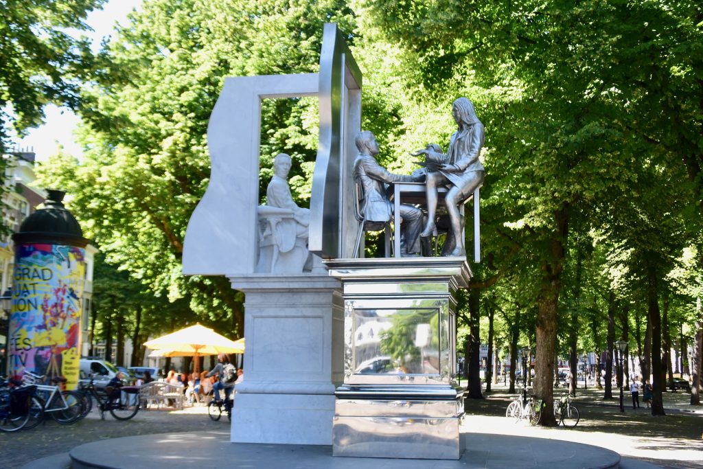 Den Haag ist voller Kontraste ...