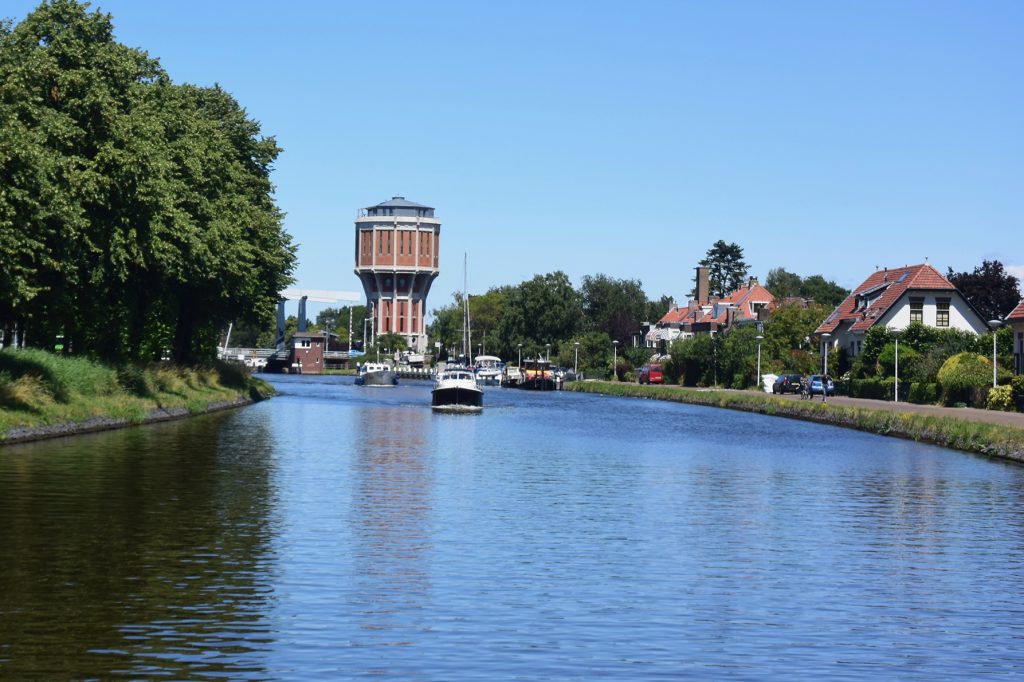 Einfahrt in Leiden