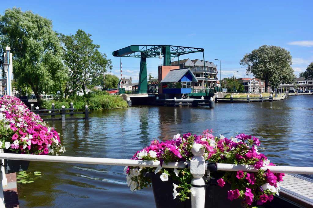 ... denn der Hafenmeister ist in Personalunion auch Brückenwart
