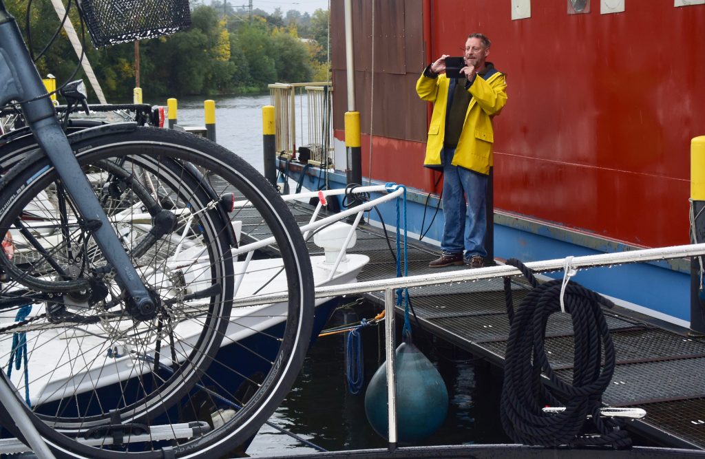 Na, was wird denn da fotografiert? ...